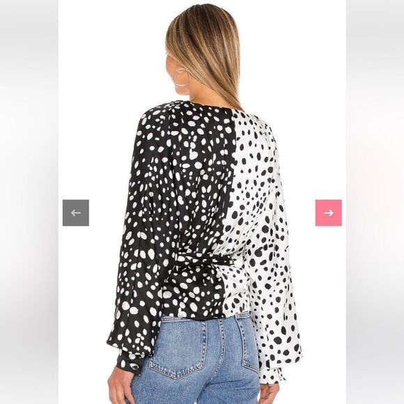 NWT
LPA Dolman Wrap Top in Austin Print Size XS with Defects $178 (4-15) - Picture 4 of 6